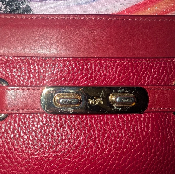 Coach Swagger Wristlet/Crossbody - Picture 3 of 4